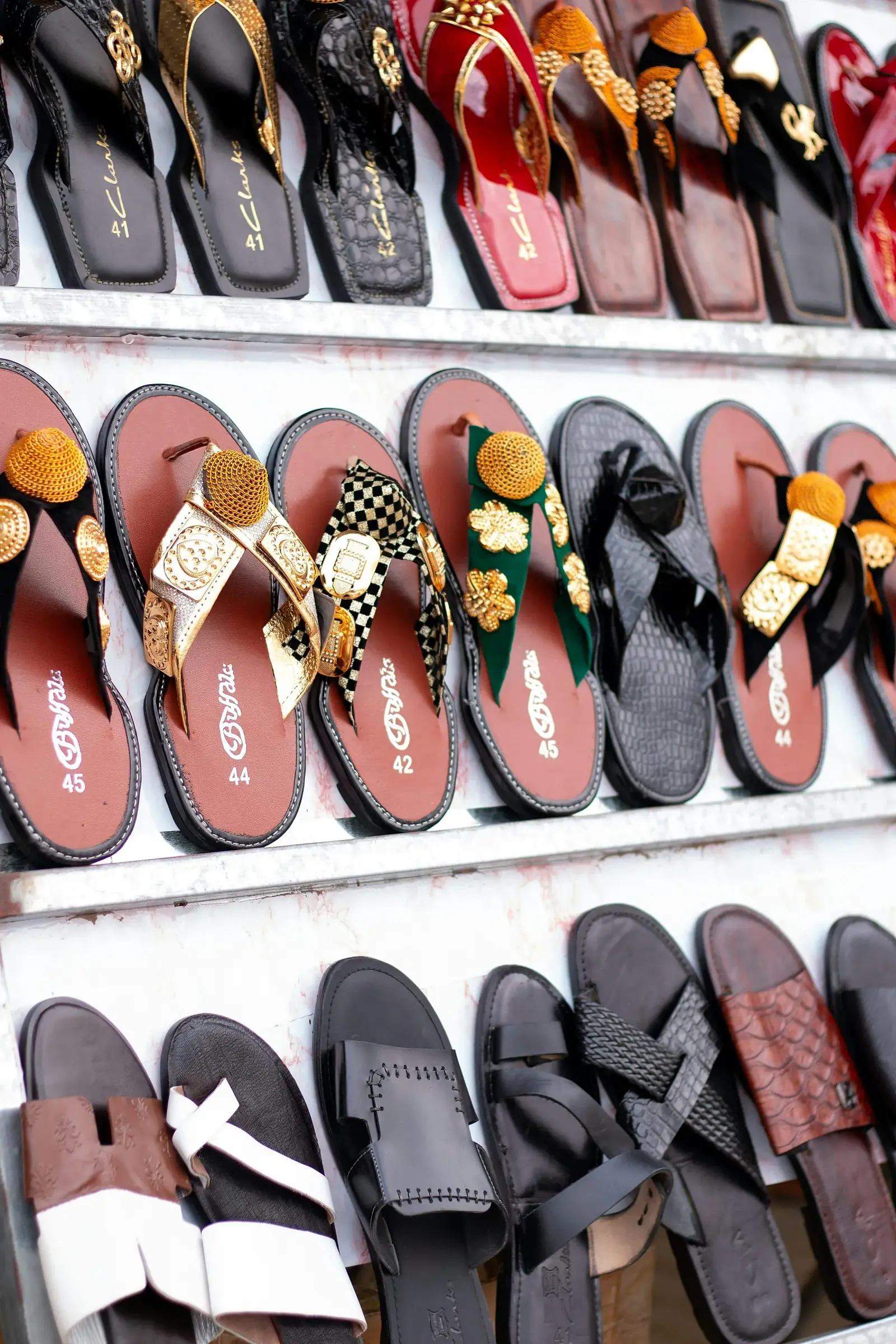 Slippers & Shoes